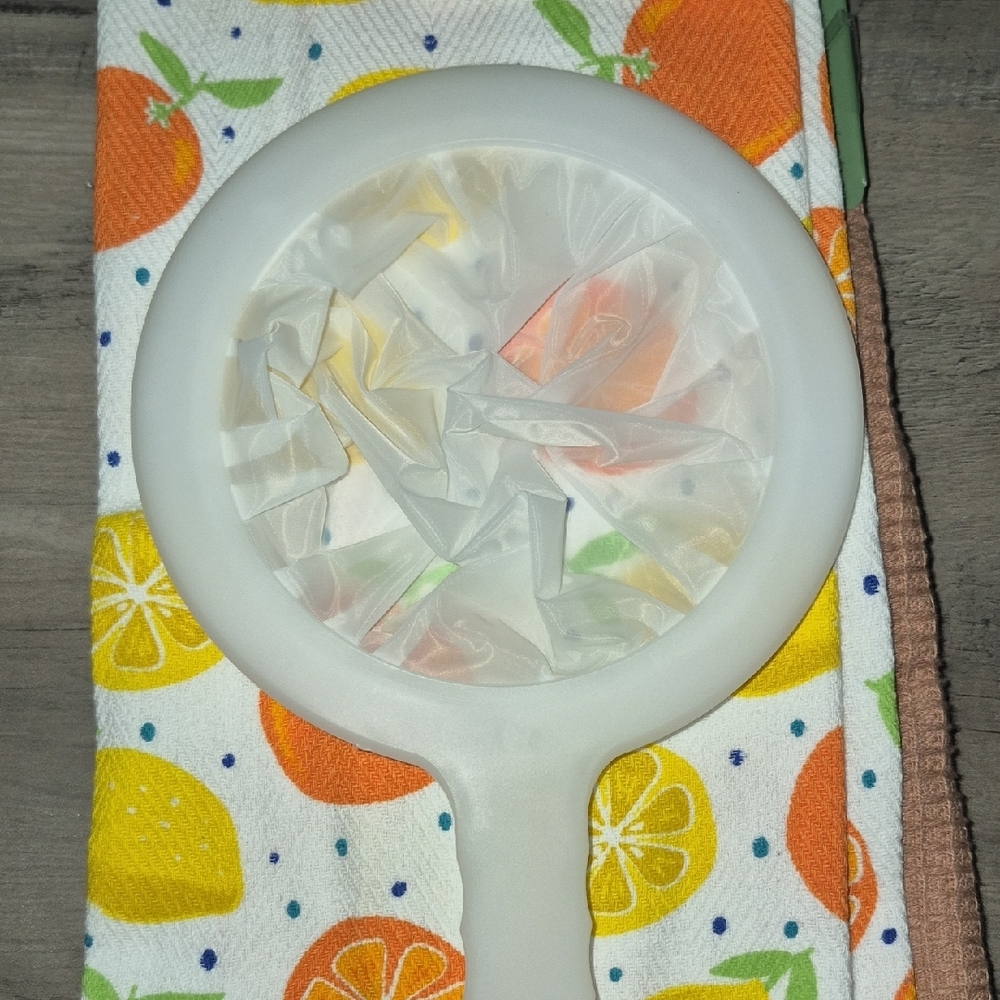 Random Kitchen Towel Bundle - Picture 6 of 6